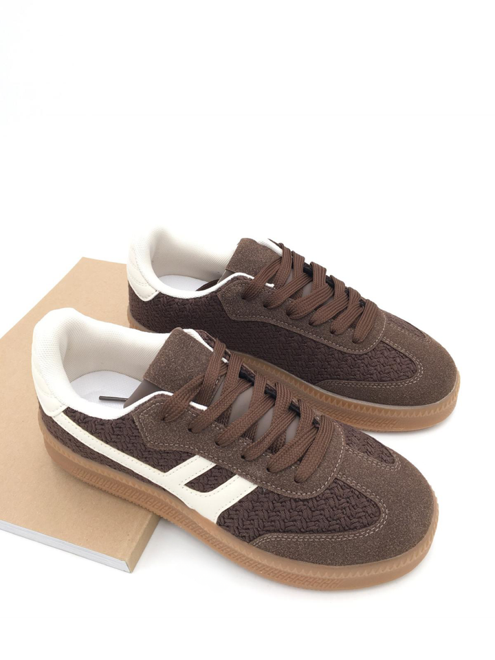 Malinea | Bruine Sneakers