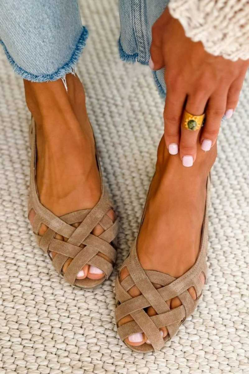 Caterina Vrolijke Gevlochten Sandalen