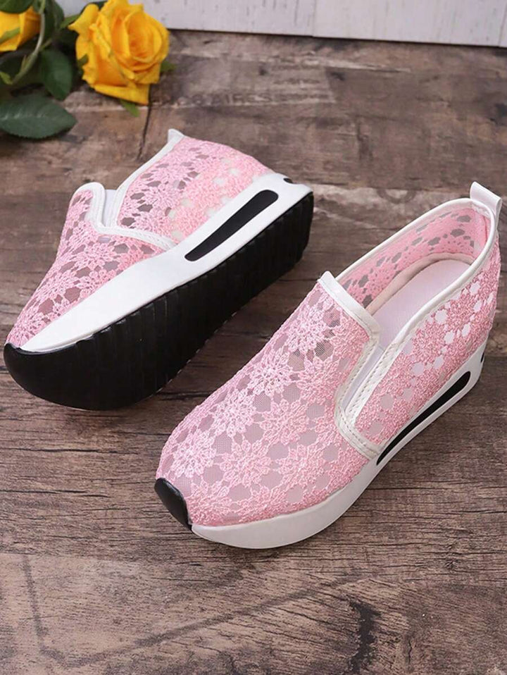 Anežka | Sneakers met Klittenband en Kantens