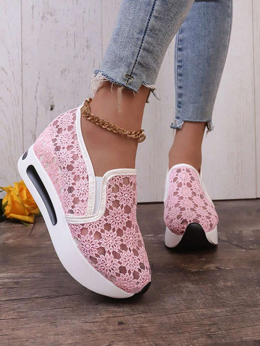 Anežka | Sneakers met Klittenband en Kantens