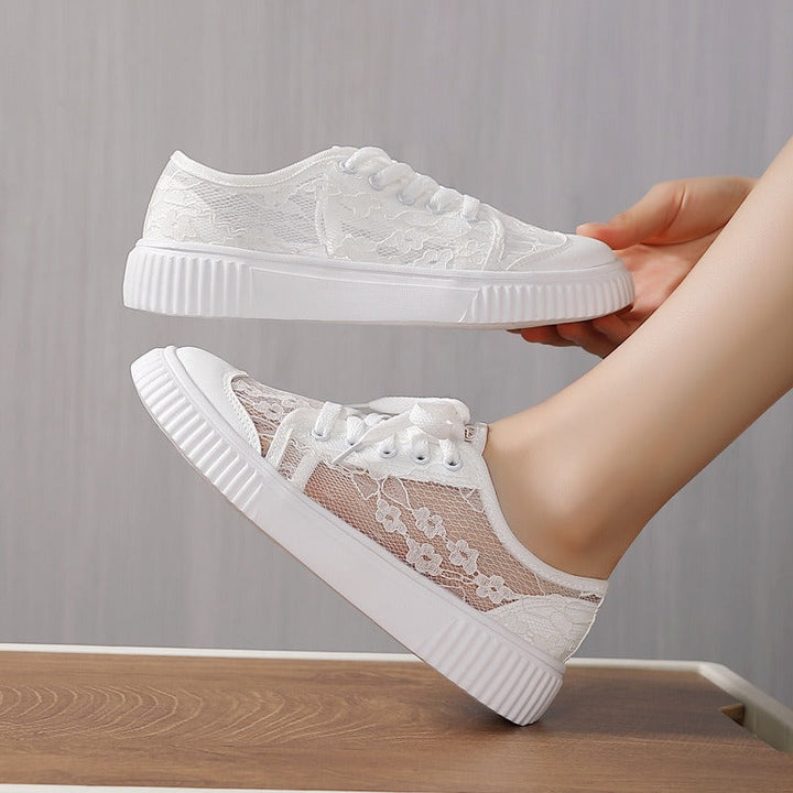 Květa | Kant Lace-Up Sneakers
