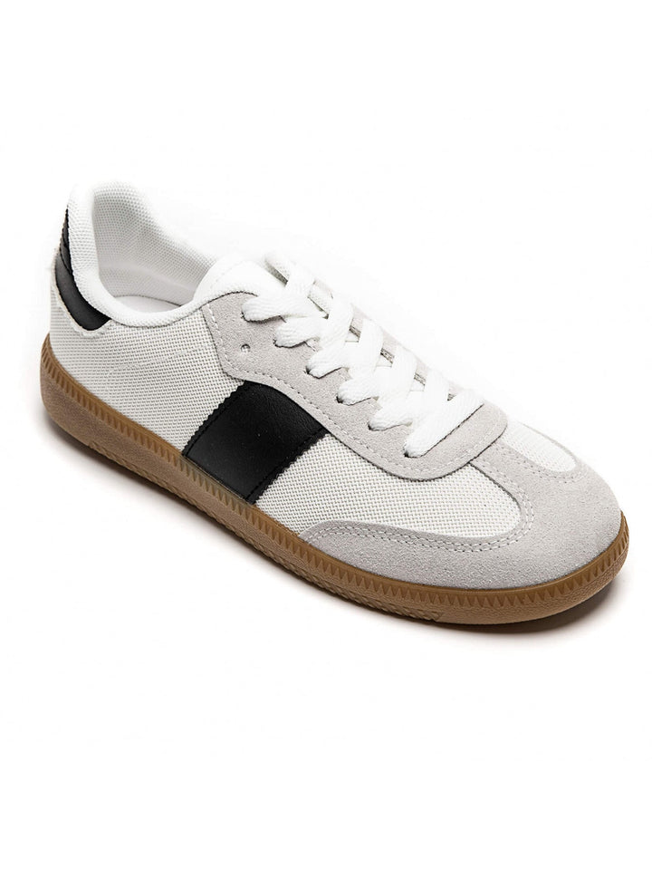 8965 | Witte Sneakers