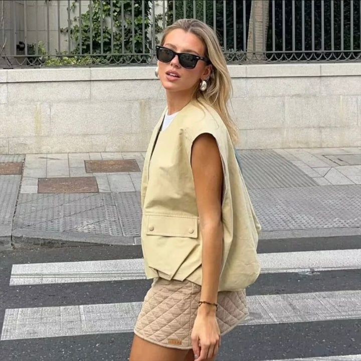 Ivetta - Stylish Elegance Vest
