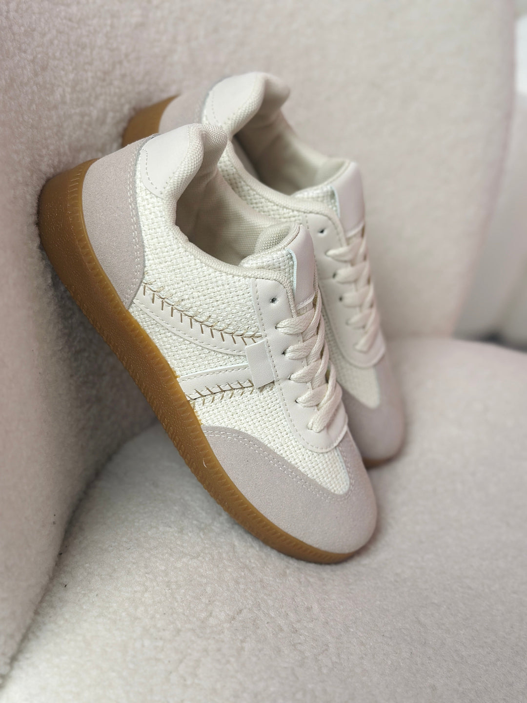 Kyra | Beige Sneakers