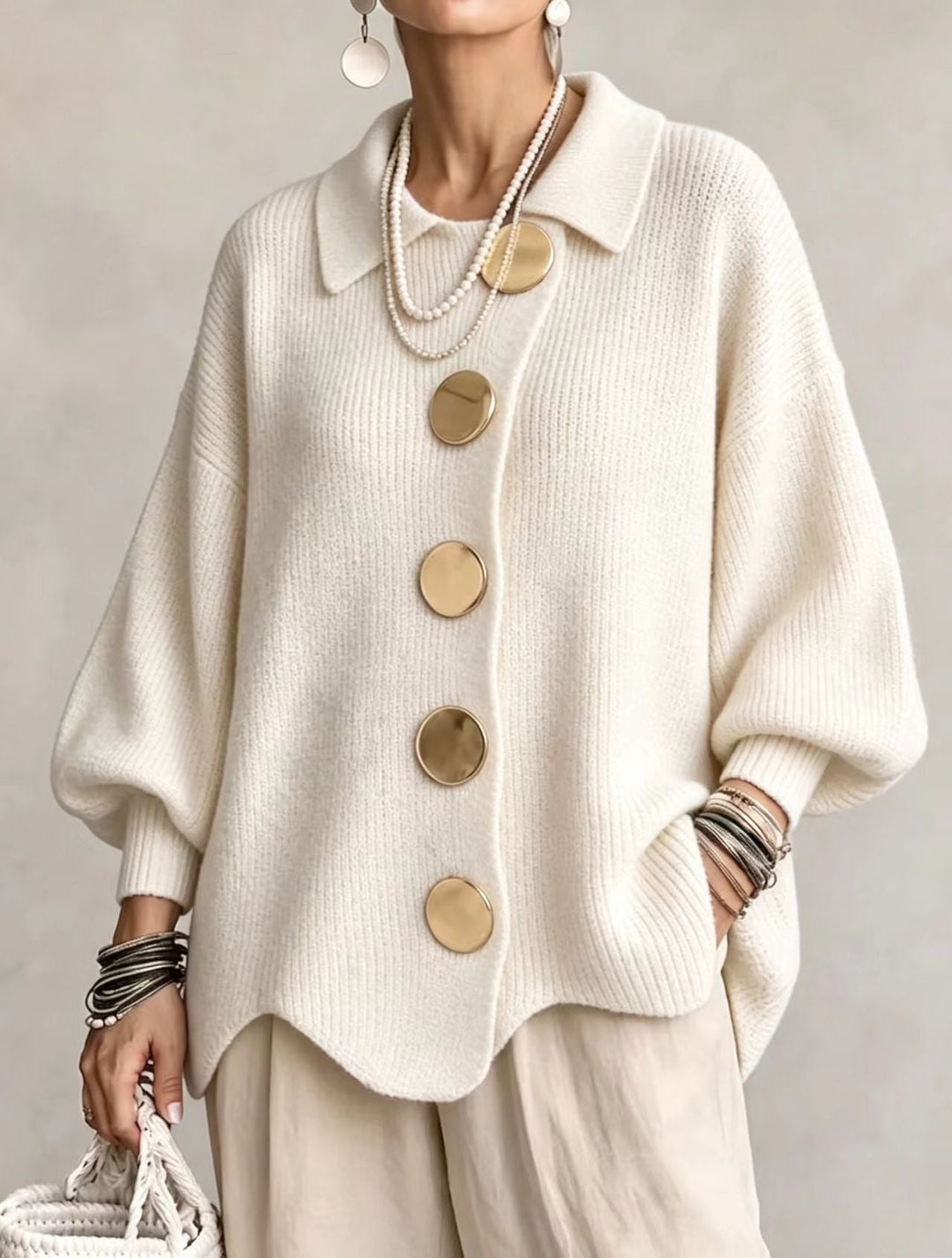 Victoire | Cardigan met Gouden Knopen