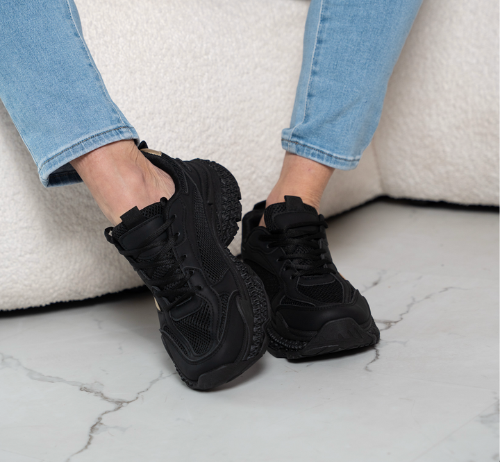Cloud | Chunky Zwarte Sneakers