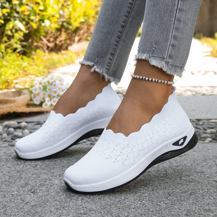 Obláček - Ademend Slip-On Sneakers met Golfpatroon