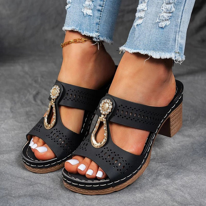 Věra | Elegante sandalen met comfortabele vierkante hak
